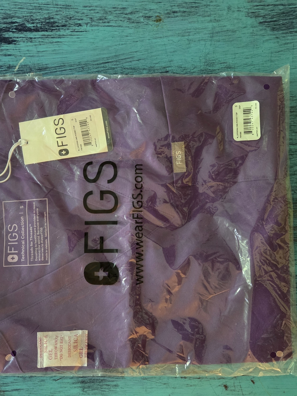 Figs Women's Small Catarina Scrub Top in Purple